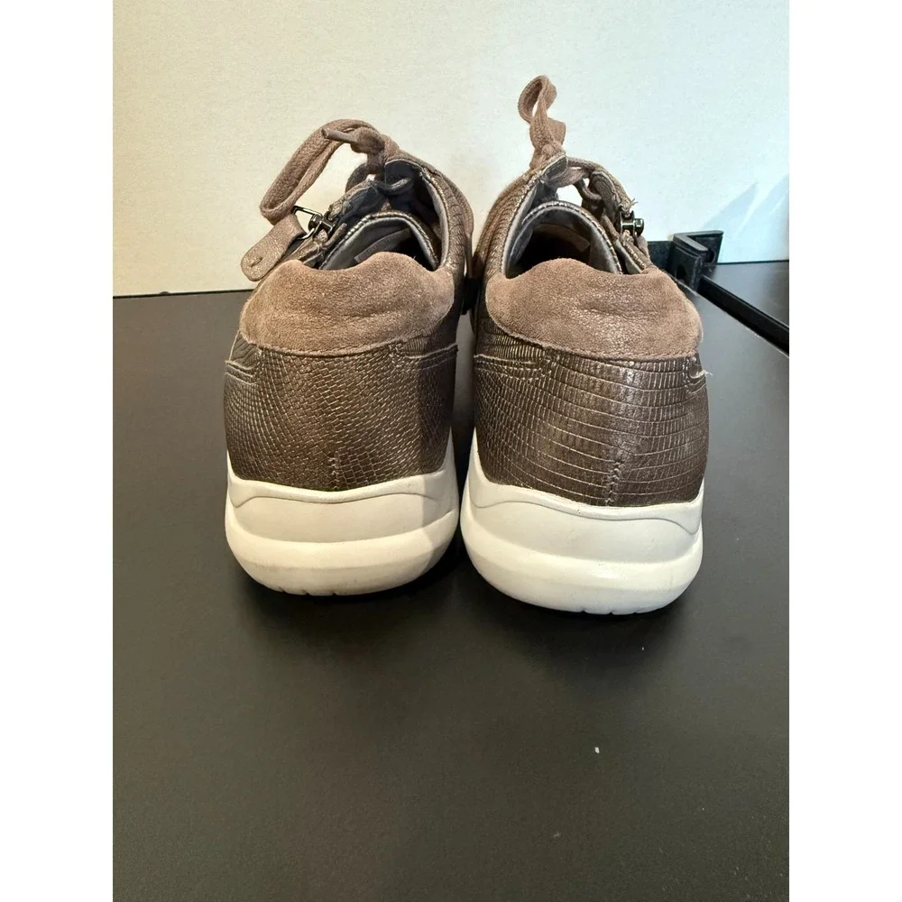Aravon Leather Lace Up Walking Sneakers Women Sz 10 Metallic Brown‎ Shoes